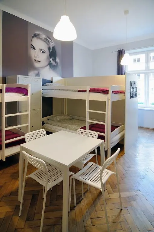 Hollywood Hostel Kraków