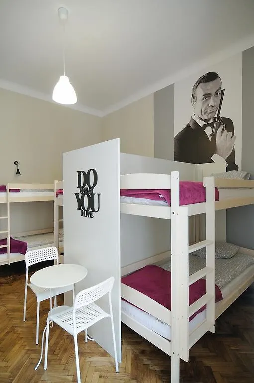 Hollywood Hostel Krakow Poland